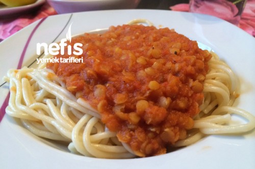 Kırmızı Mercimekli Spagetti Sosu Tarifi