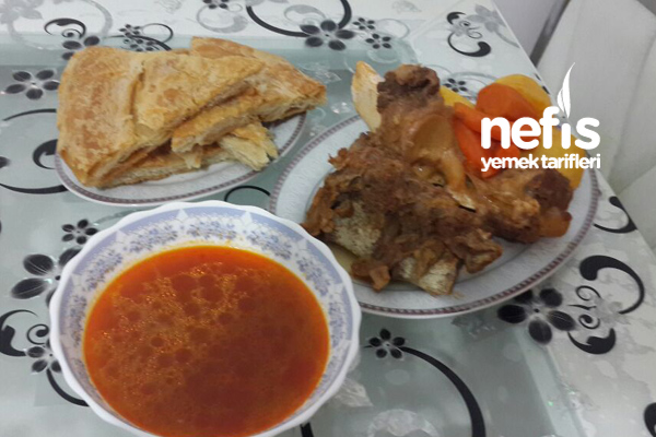 Türkmen Çorbası (Haşlama) Ekmeğiyle Beraber Nefis Yemek Tarifleri