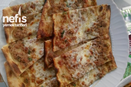 Kaşarlı Pide Tarifi Videosu Kaşarlı Pide Tarifi Videosu