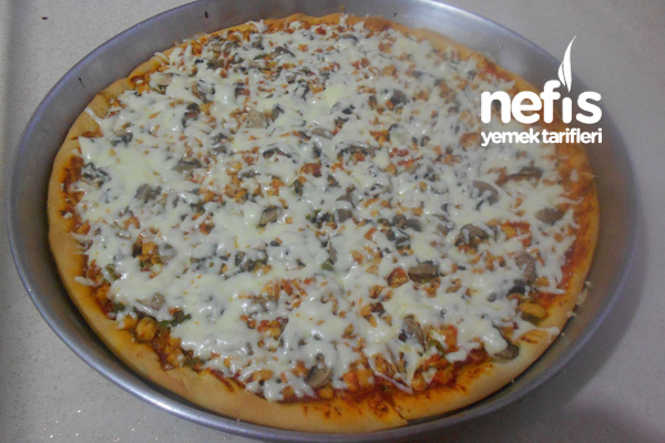 Nefis Tavuklu Pizza Tarifi 5