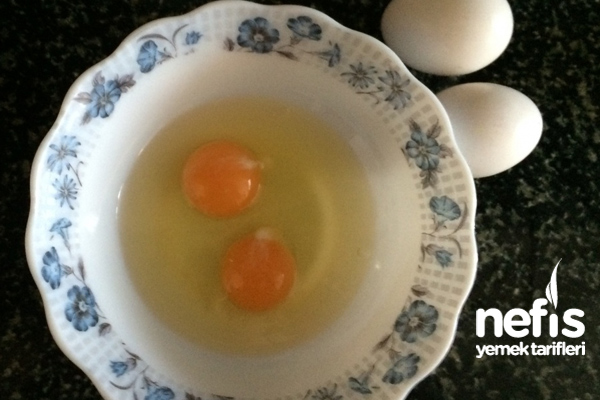 Mantarlı, Biberli Ve Soğanlı Yumurta ( Az Kalori)