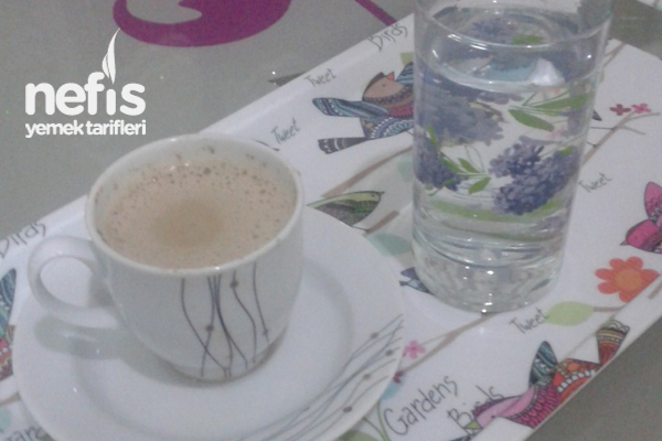 Sütlü Tarçınlı Türk Kahvesi Yapımı