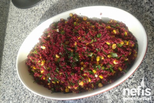 Mor Bulgur Salatası Tarifi