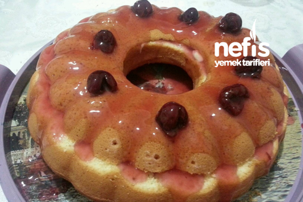 İçi Dolgulu Vişneli Kek Nefis Yemek Tarifleri