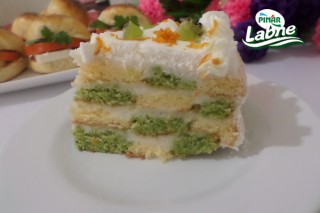 Damalı Labneli Pasta Tarifi