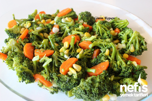 Mısırlı Havuçlu Brokoli Salatası