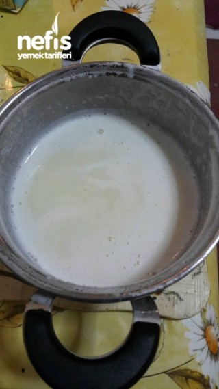 Επιδόρπιο με σιμιγδάλι γάλακτος (υπολογισμένες θερμίδες)
