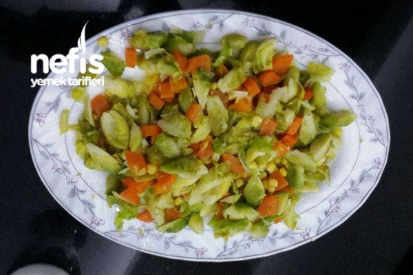 Zeytinyağlı Brüksel Lahana Salatası