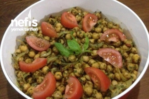 Baharatlı nohut salatası tarifi Baharatlı nohut salatası tarifi