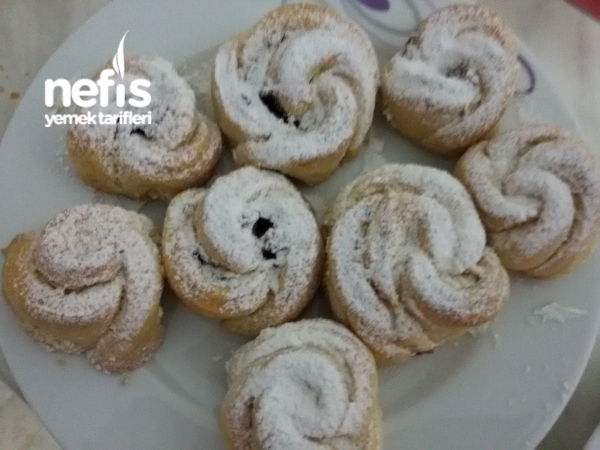 Gül Desenli Elmalı Kurabiye Nefis Yemek Tarifleri