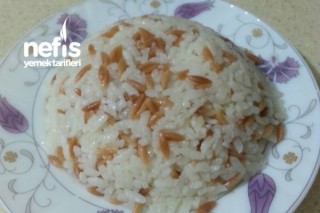Kaymaklı Pirinç Pilavı Yapımı Tarifi