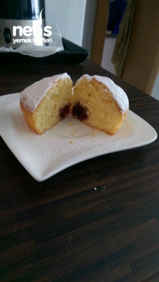 Kirazlı Top Kek ( Muffin)