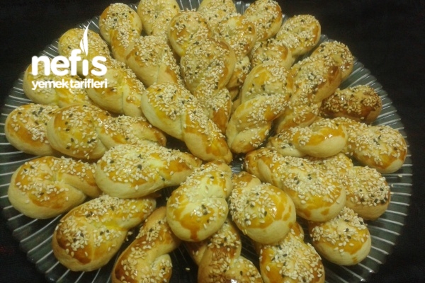 Tuzlu Kurabiyeler Yapımı Nefis Yemek Tarifleri