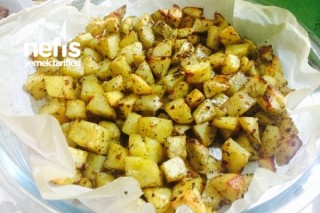 Fırında Baharatlı Küp Patates Tarifi