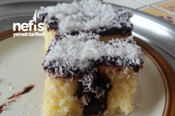 Puding Dolgulu Kek Tarifi Nefis Yemek Tarifleri 589516