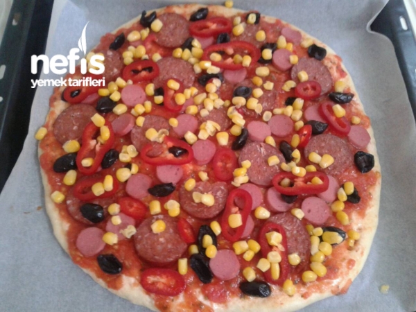 Karışık Pizza Tarifi