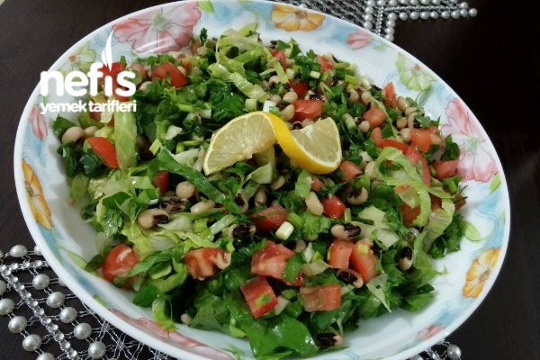 Börülceli Yeşil Salata