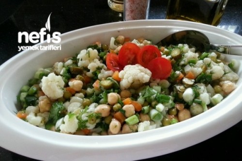 Karnabaharlı tabbouleh tarifi Karnabaharlı tabbouleh tarifi
