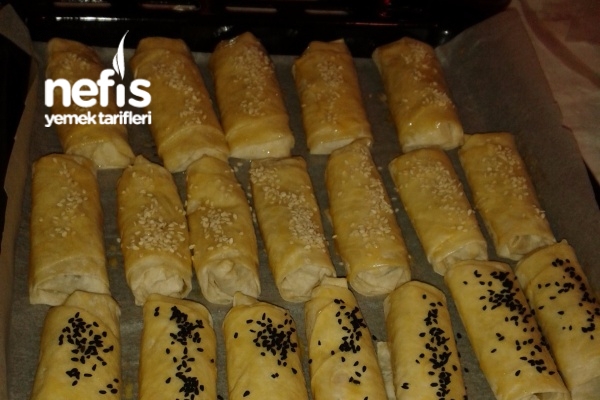 Mantarlı Ve Kaşarlı Mini Börek Nefis Yemek Tarifleri