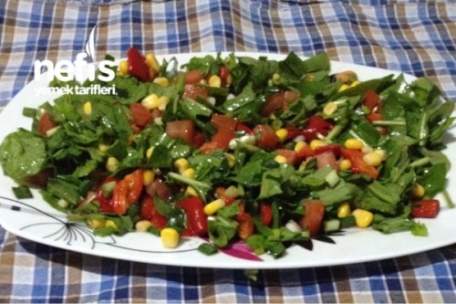Köz Biberli Roka Salatası Tarifi