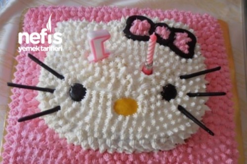 Hello Kitty Doğum Günü Pastası ( Hazır Pandispanya Unundan ) Tarifi