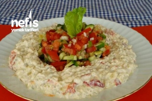 Yoğurtlu Patlıcanlı Şık Salata Tarifi