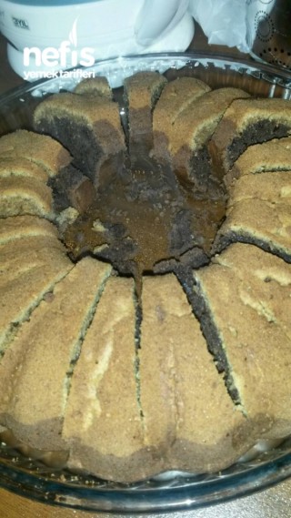 Havuçlu Tarçınlı Kakaolu Kek