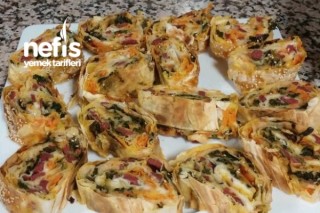 Karışık Renkli Rulo Börek Tarifi