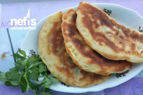 Semizotlu Çiğ Börek Nefis Yemek Tarifleri