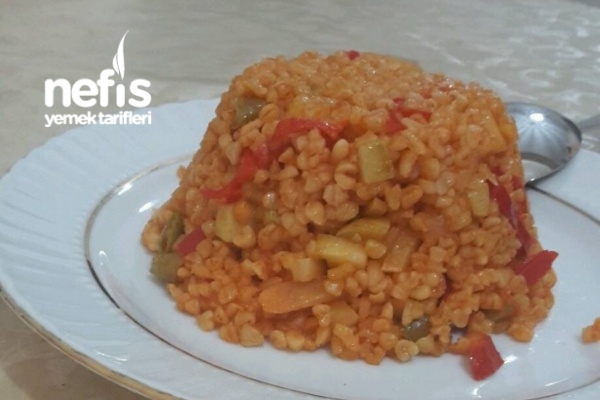 Kaymaklı Ve Sebzeli Bulgur Pilavı