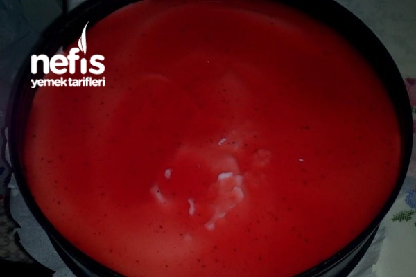 Kırmızı Şelale Pasta Nefis Yemek Tarifleri