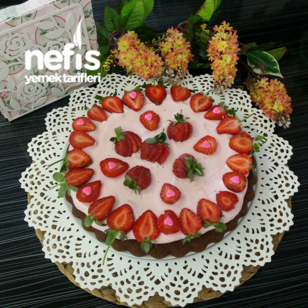 Orman Meyveli Pasta Tarifi Nefis Yemek Tarifleri 712469