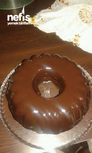 Eyfa Aski Cikolata soslu kek