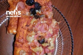 Nefis Pizza Yapımı Tarifi
