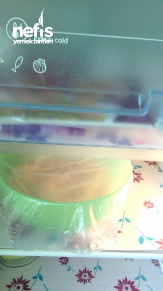 Buzdolabında Mayalanan Nefis Kesme Çörek