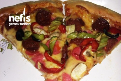 Evde Kolay Pizza Tarifi Şener TÜRK Nefis Yemek Tarifleri
