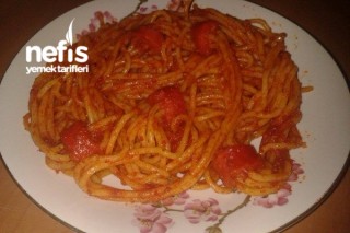 Sosis Askılı Spagetti Tarifi