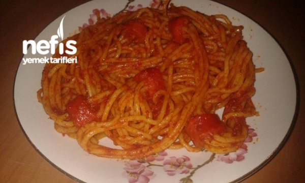 Sosis Askılı Spagetti