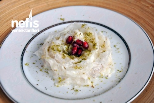 Cevizli ve Fıstıklı Güllaç Sarması Videolu Tarifi Cevizli ve Fıstıklı Güllaç Sarması Videolu Tarifi