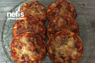 Karışık Mini Pizzacıklar (Yumuşacık) Tarifi