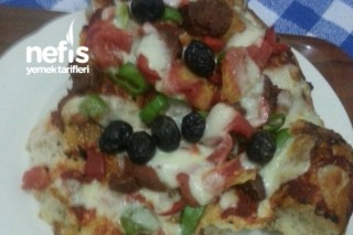 Oktay Ustanın Pideli Nefis Pizzası Tarifi