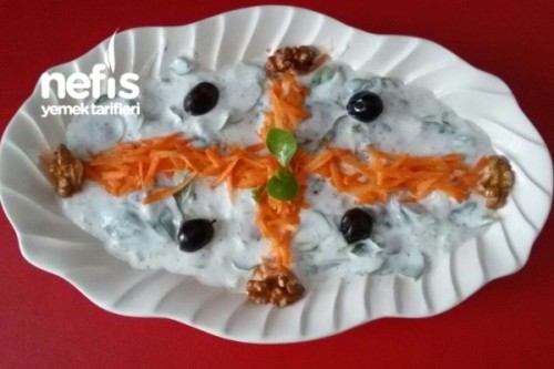 Yoğurtlu Cevizli Semizotu Salatası Tarifi Yoğurtlu Cevizli Semizotu Salatası Tarifi