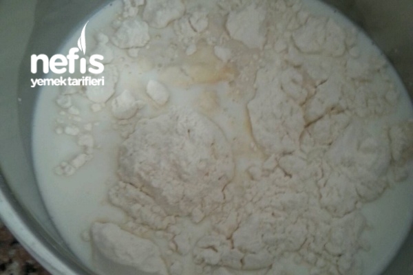 Çikolata Soslu Soğuk Fincan Tatlısı Nefis Yemek Tarifleri