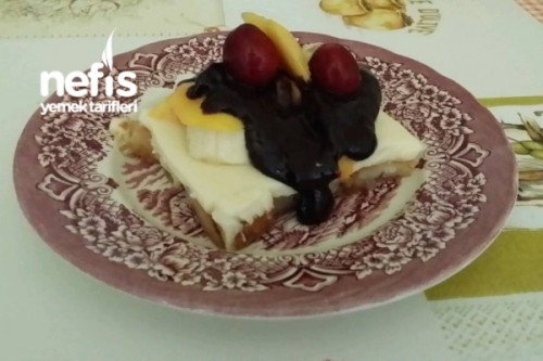 Meyveli Çikolata Soslu Etimek Tatlısı Nefis Yemek Tarifleri