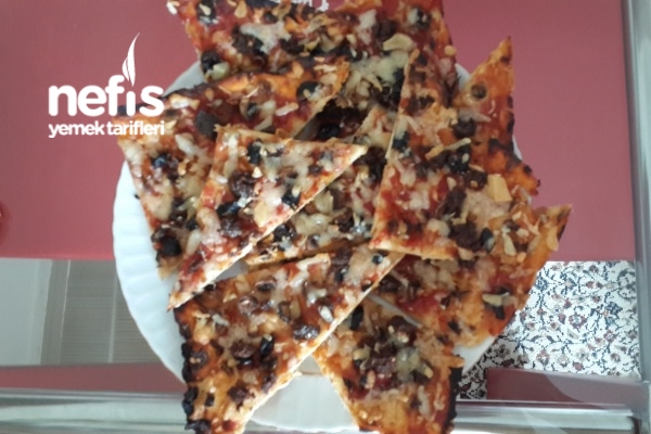Evde Pizza Tarifi Nefis Yemek Tarifleri 853898