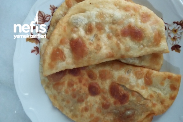 Tatar Böreği (Nefis Çiğ Börek) Kıymalı Ve Patatesli