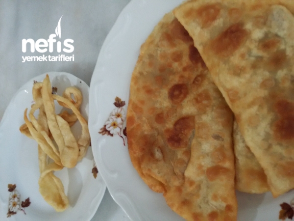 Tatar Böreği( Nefis Çiğ Börek) Kıymalı Ve Patatesli