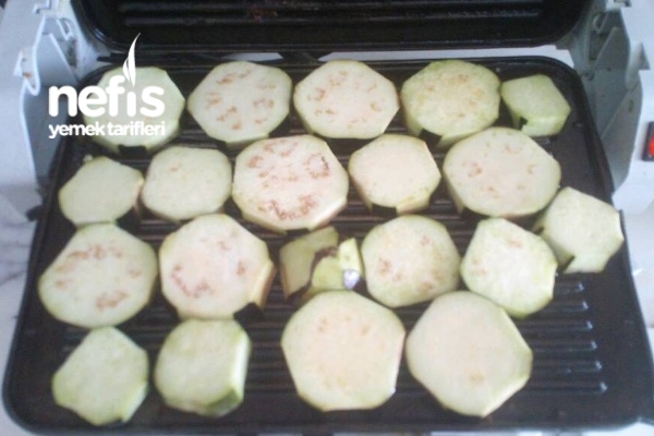 Donducuya Musakkalik Patlıcan( Tost Makinasında)