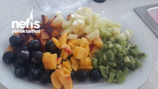 Meyve Salatası ( Yaz Versiyonu )