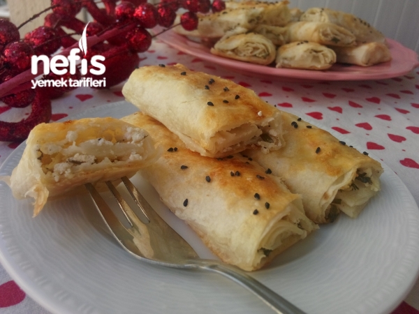 Yumuşacık Peynirli Börek